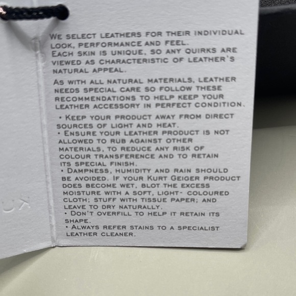 Kurt Geiger Bold Color Double Mirror Keychain or Hook Kurt Geiger NWT Box - Picture 5 of 8